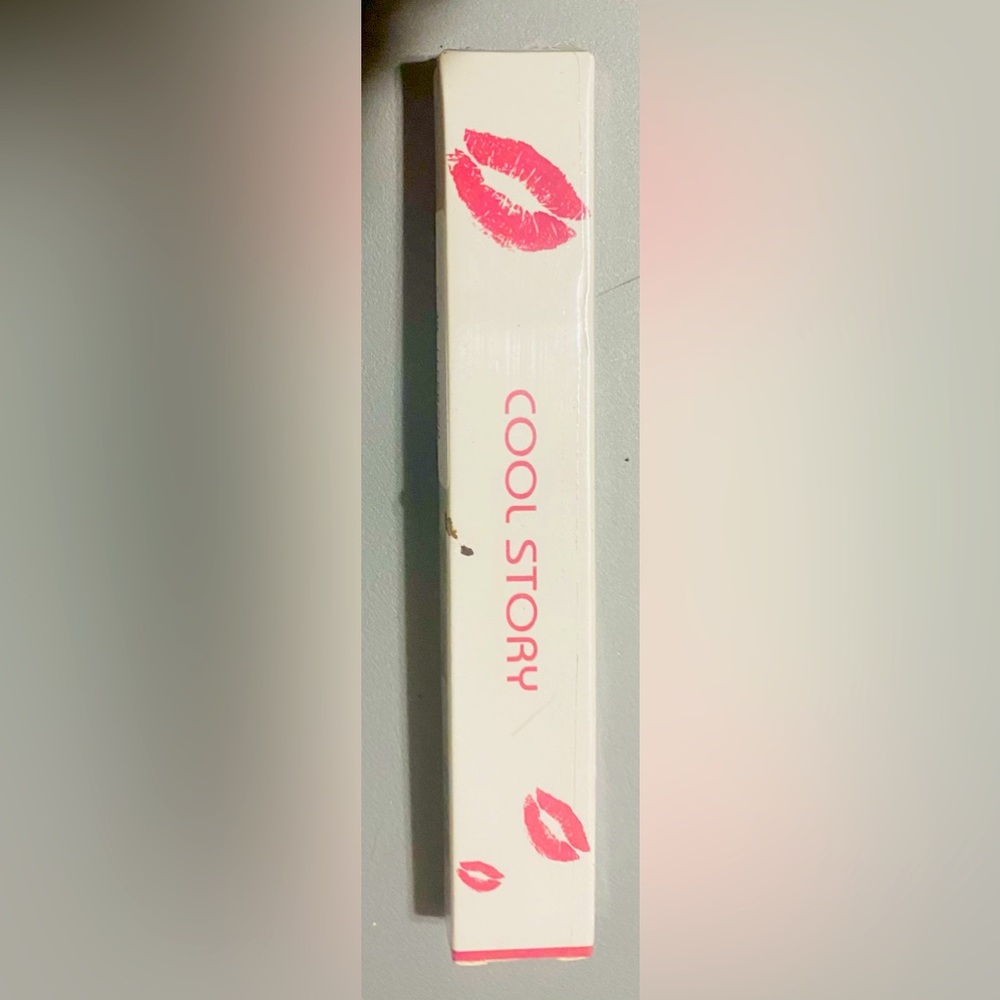 BRAND NEW COOL STORY BRAND LIQUID LIP LINER